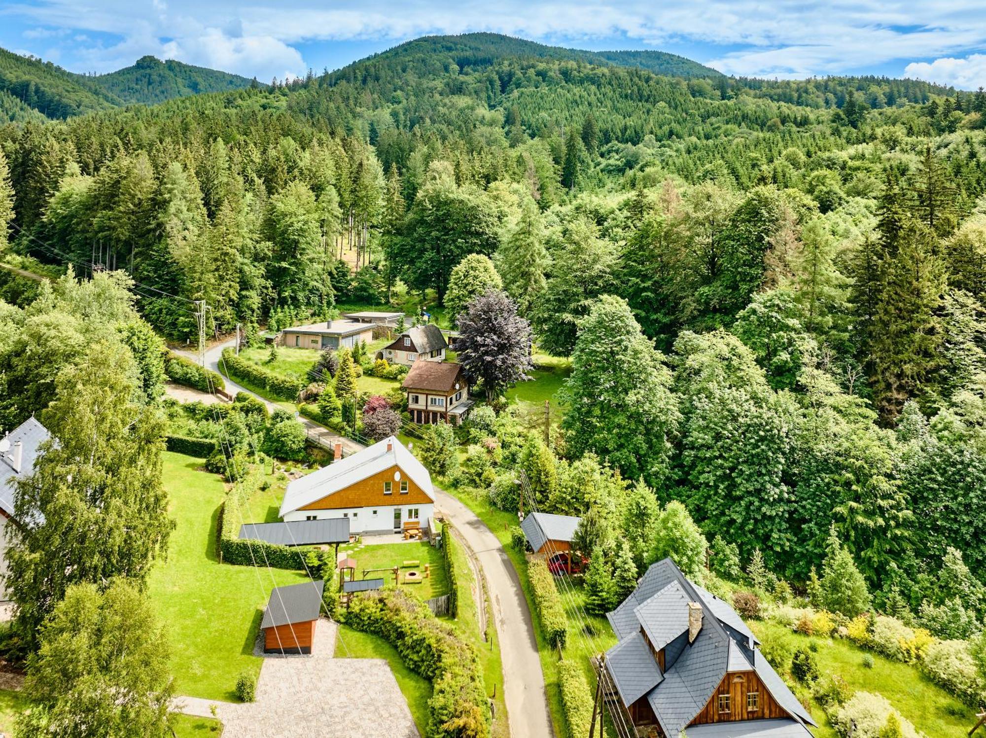 Desny Kout Villa Kouty Exteriör bild